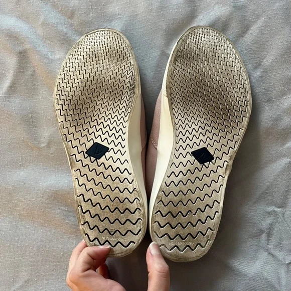 WORN ONCE Sperry Top Sider Captain Canvas Sneakers - Picture 3 of 4